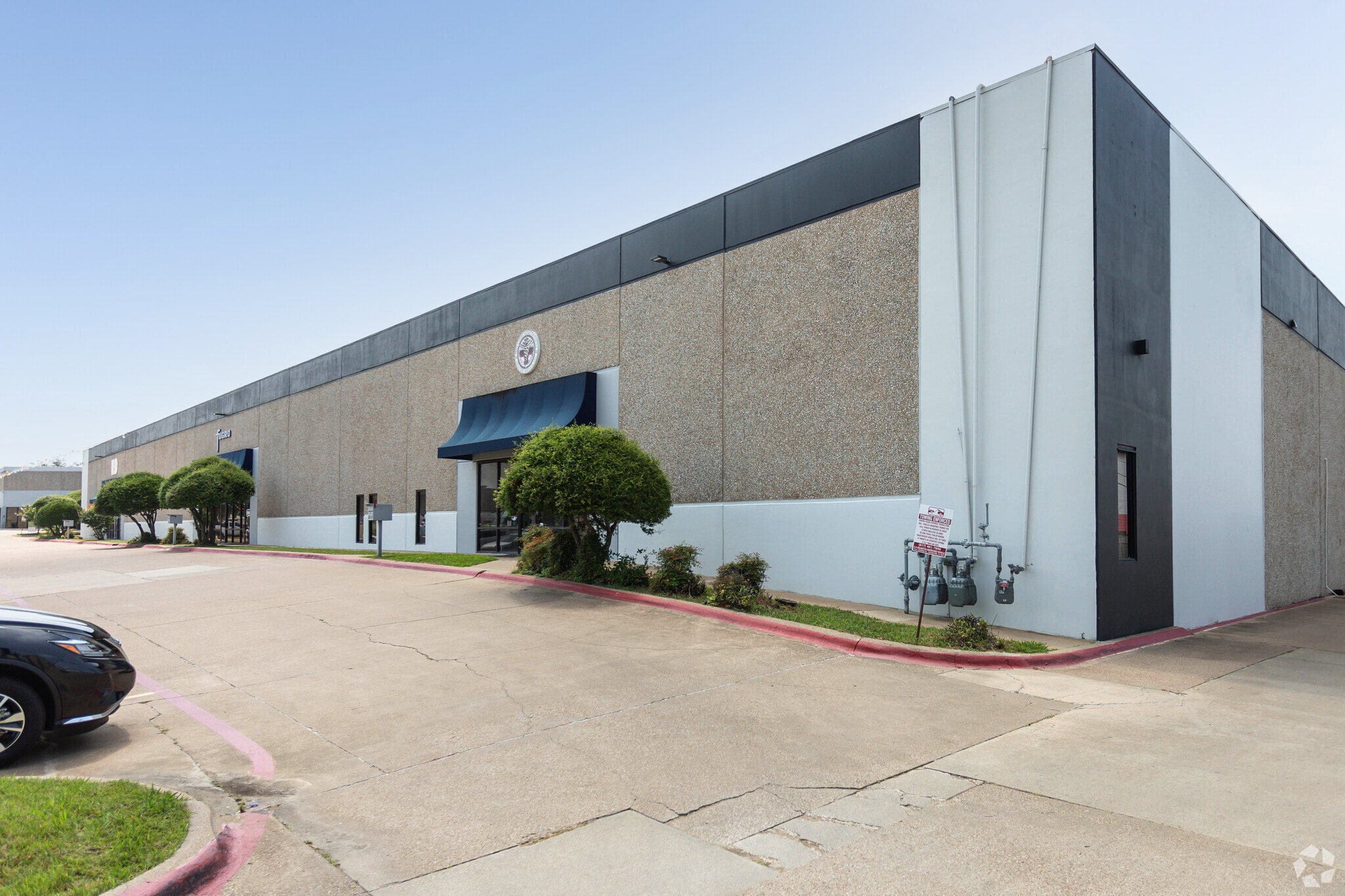 3011-3017 Red Hawk Dr, Grand Prairie, TX for Rent