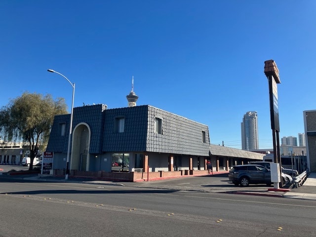 2325 Western Ave, Las Vegas, NV for Rent