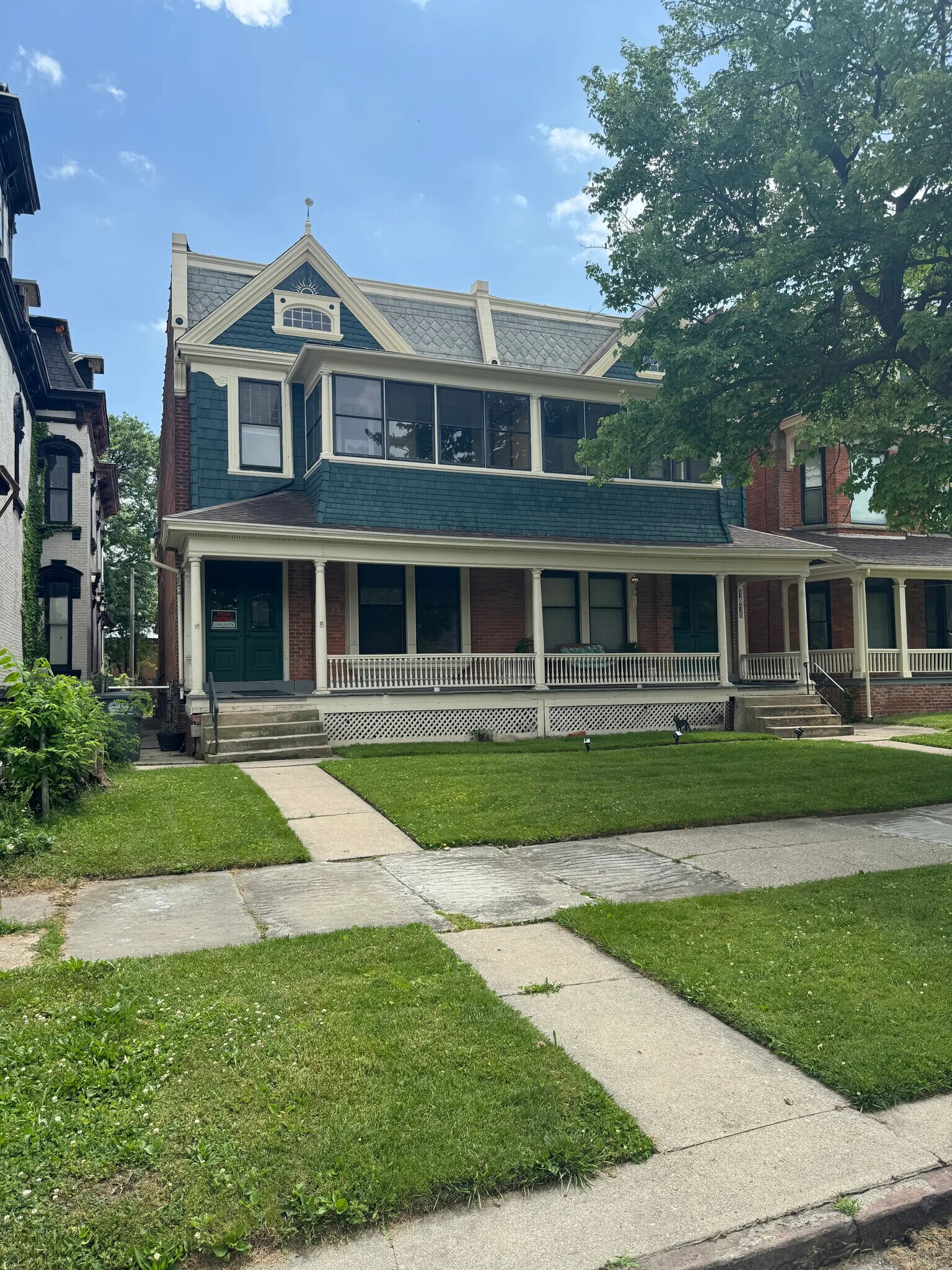 1018 N Superior St, Toledo, OH for Sale