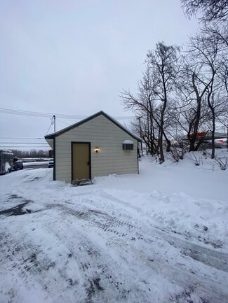 Syracuse, NY Retail - 2911 Milton Ave