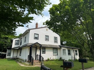 East Moriches, NY Apartments - 497 Montauk Hwy East Moriches, NY Apartments - 497 Montauk Hwy