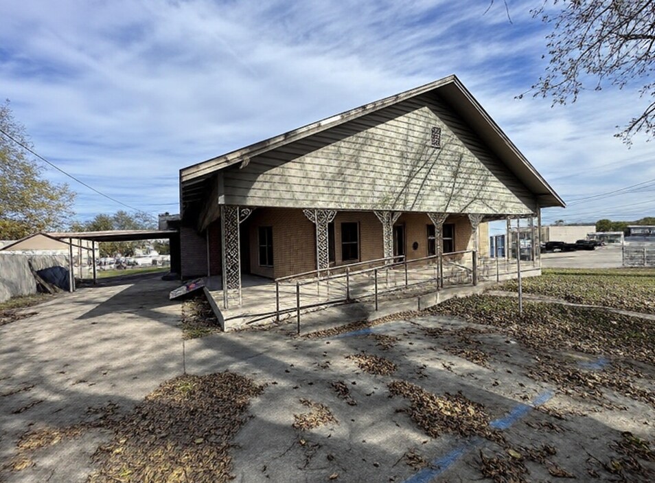106 W Josephine Ave, Weatherford, TX for Rent