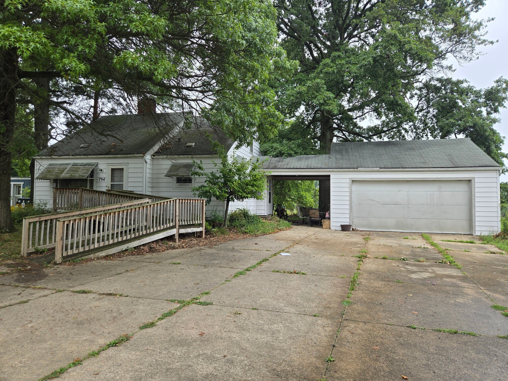 794 Broad St, Wadsworth, OH for Sale