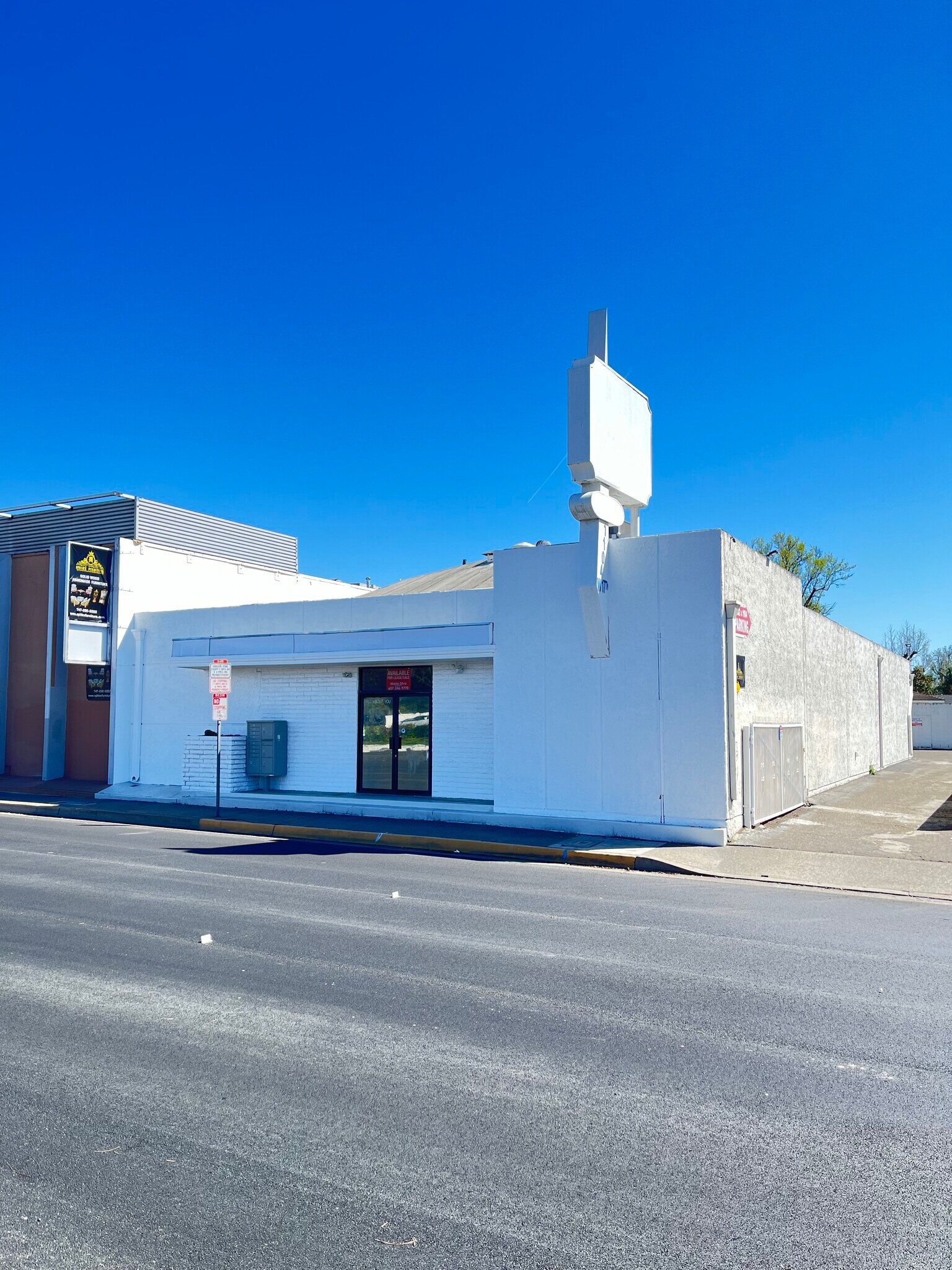 1104 W 17th St, Santa Ana, CA for Rent