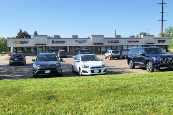 1634-1650 County Road E E, Vadnais Heights, MN for Sale