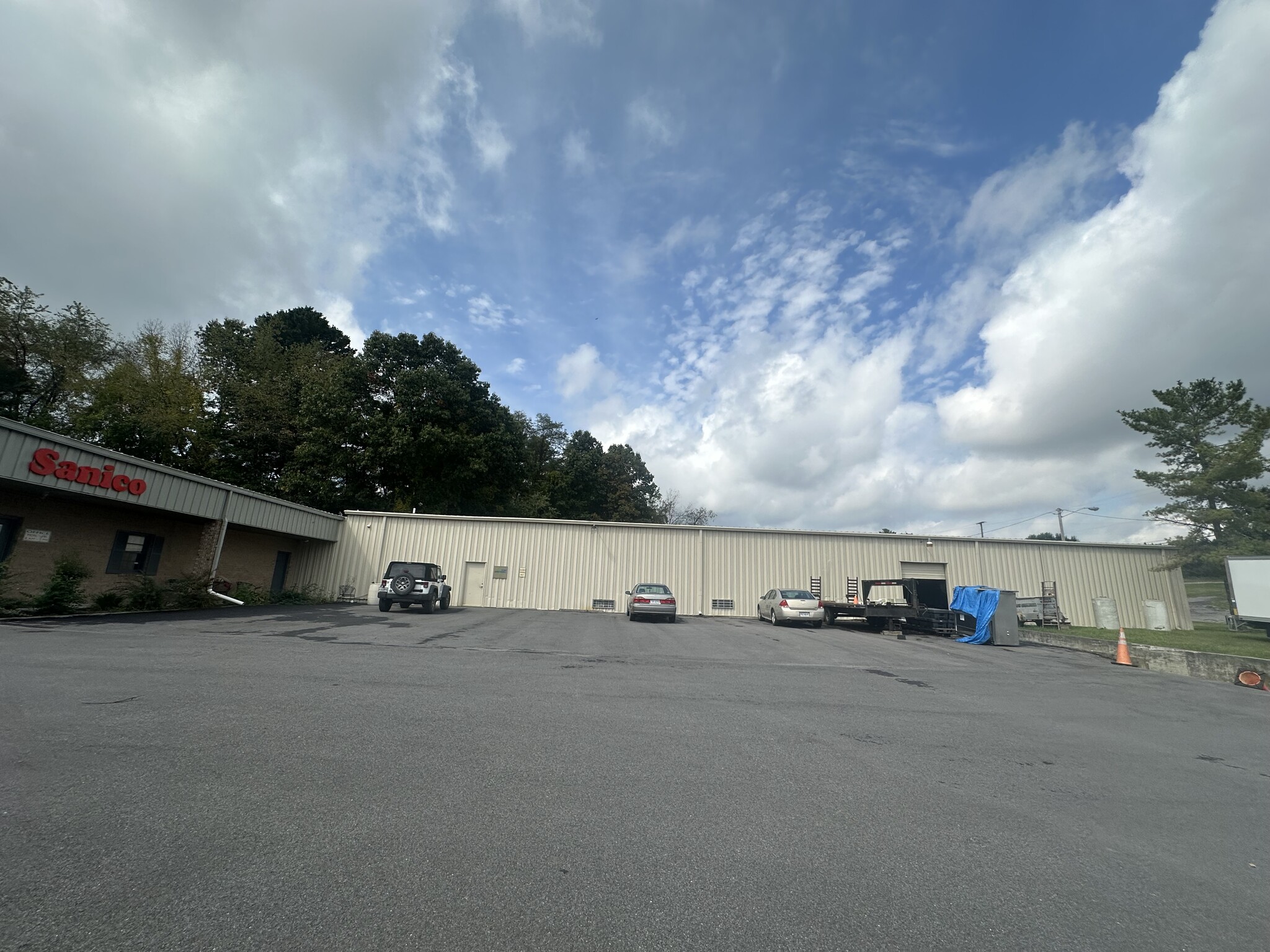 875 Park St, Christiansburg, VA for Sale