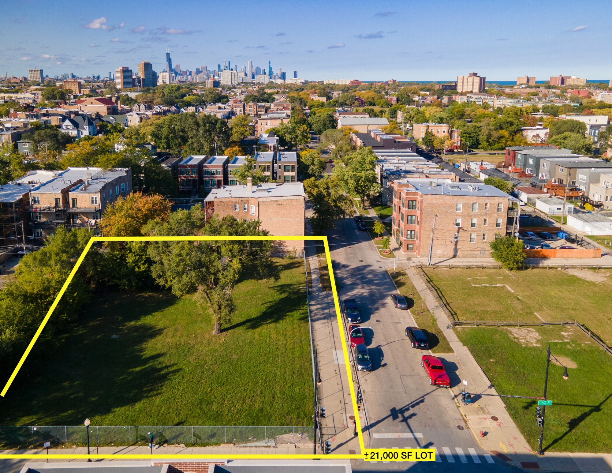 556 47th St, Chicago, IL for Sale