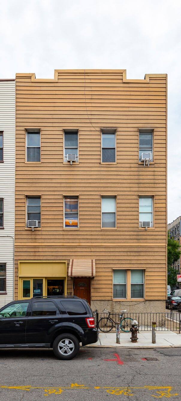 718 Lorimer St, Brooklyn, NY for Sale