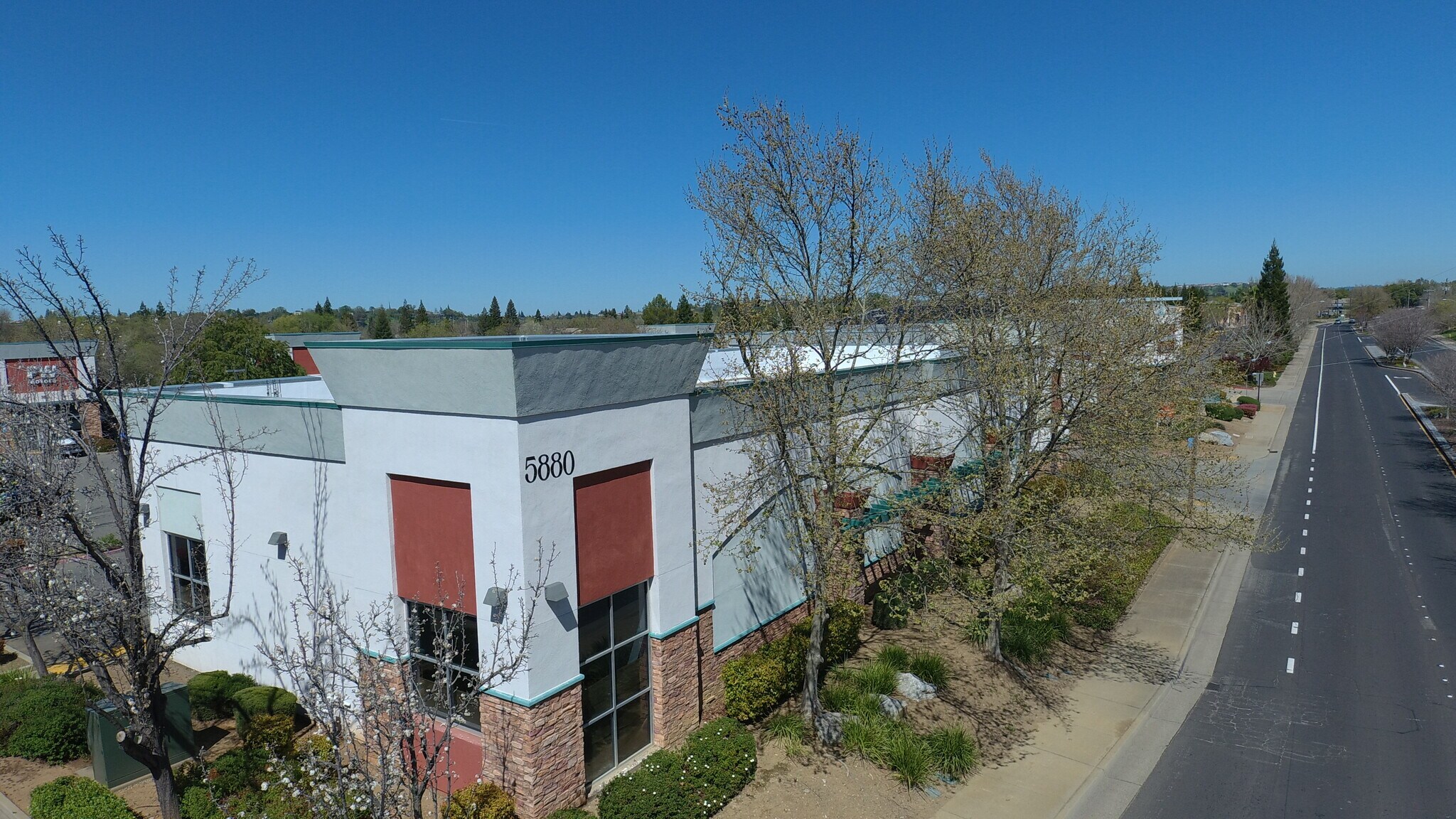 5880 Pacific St, Rocklin, CA for Sale