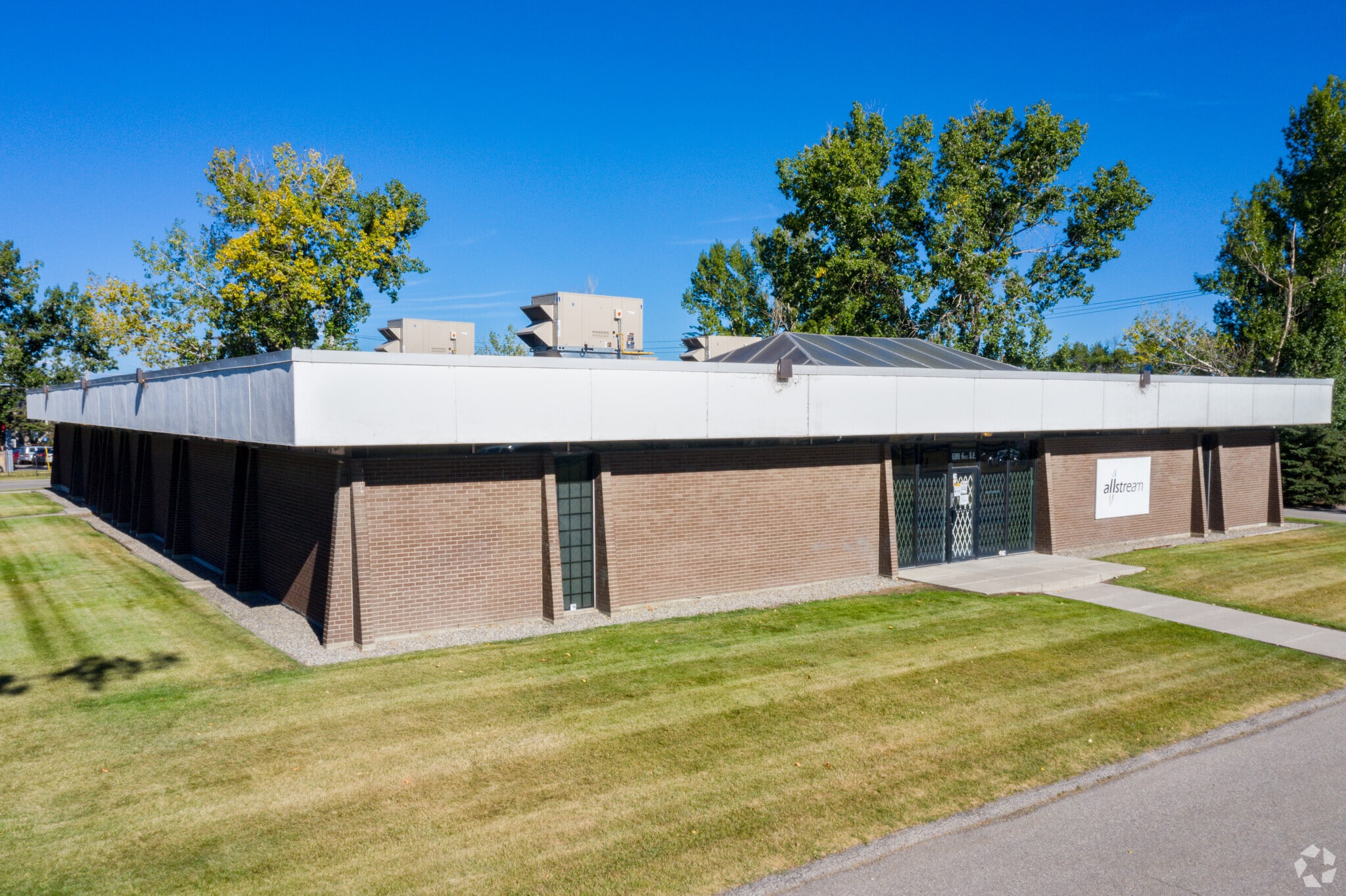 6101 6th St SE, Calgary, AB for Sale