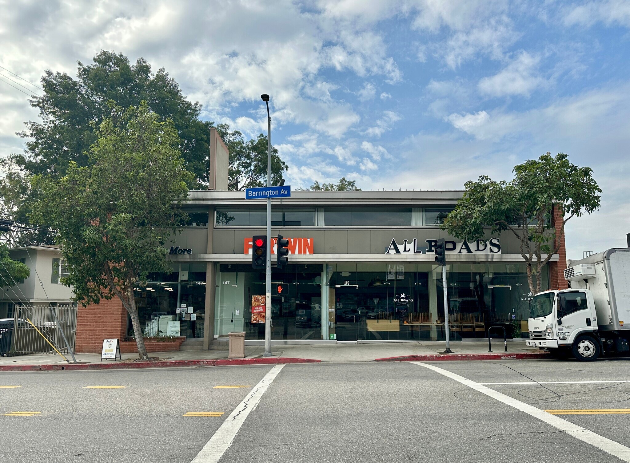 141-147 S Barrington Ave, Los Angeles, CA for Rent