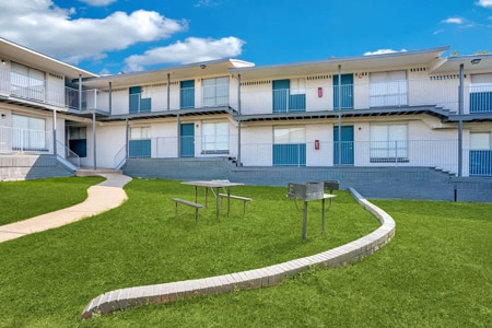 3706 W 8th St, Dallas, TX for Sale