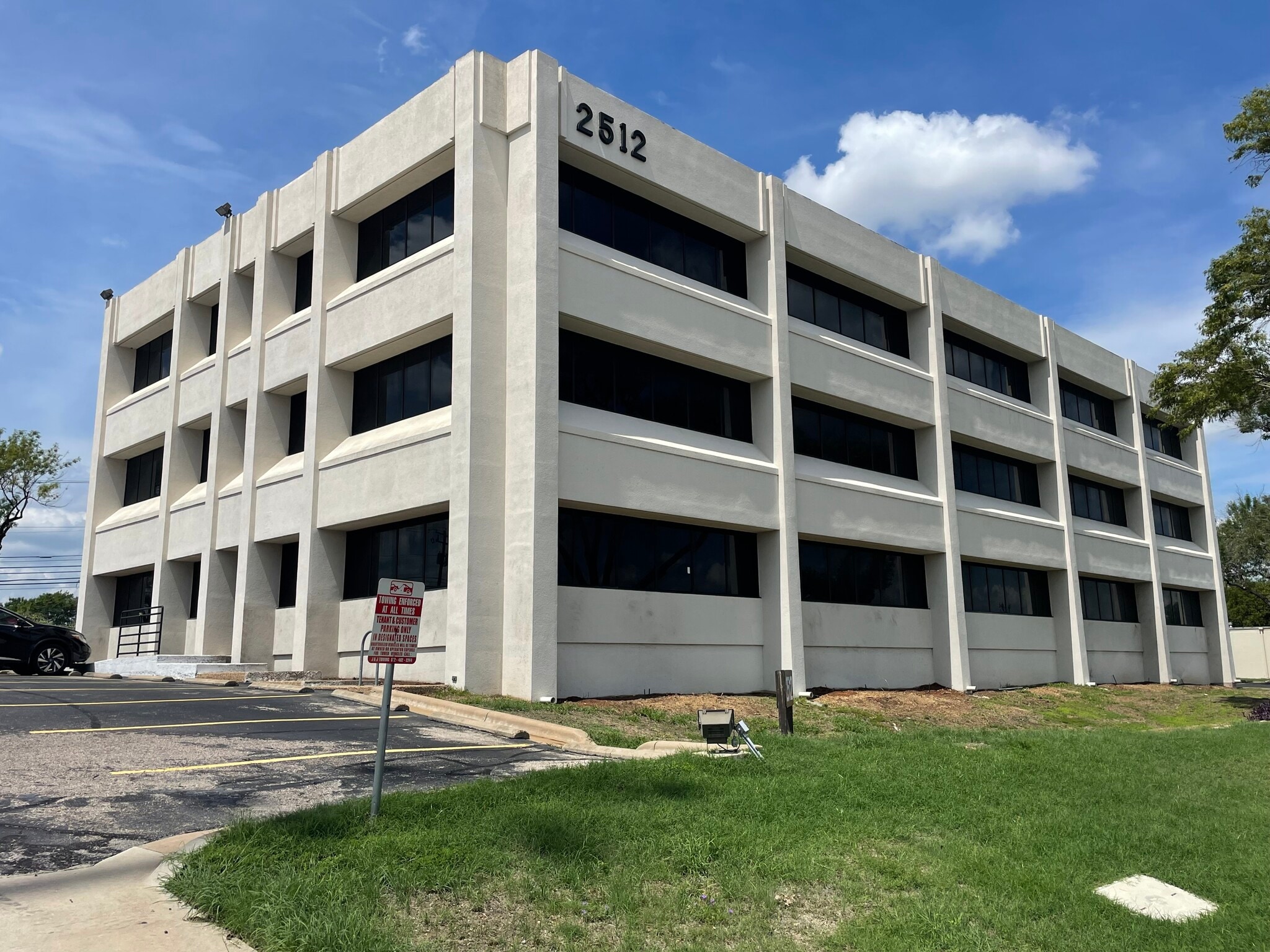 2512 S Interstate 35 S, Austin, TX for Sale