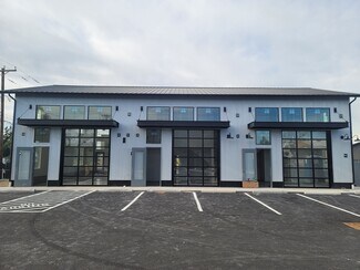 Salem, OR Retail - 4763 Lancaster Dr NE