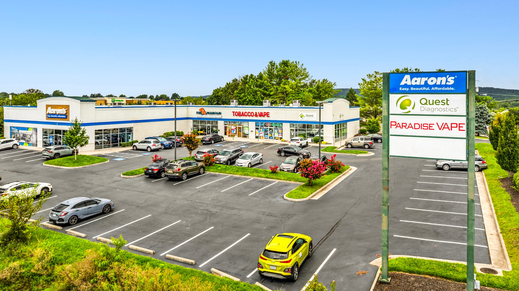 200-202 Marshall Dr, Christiansburg, VA for Sale