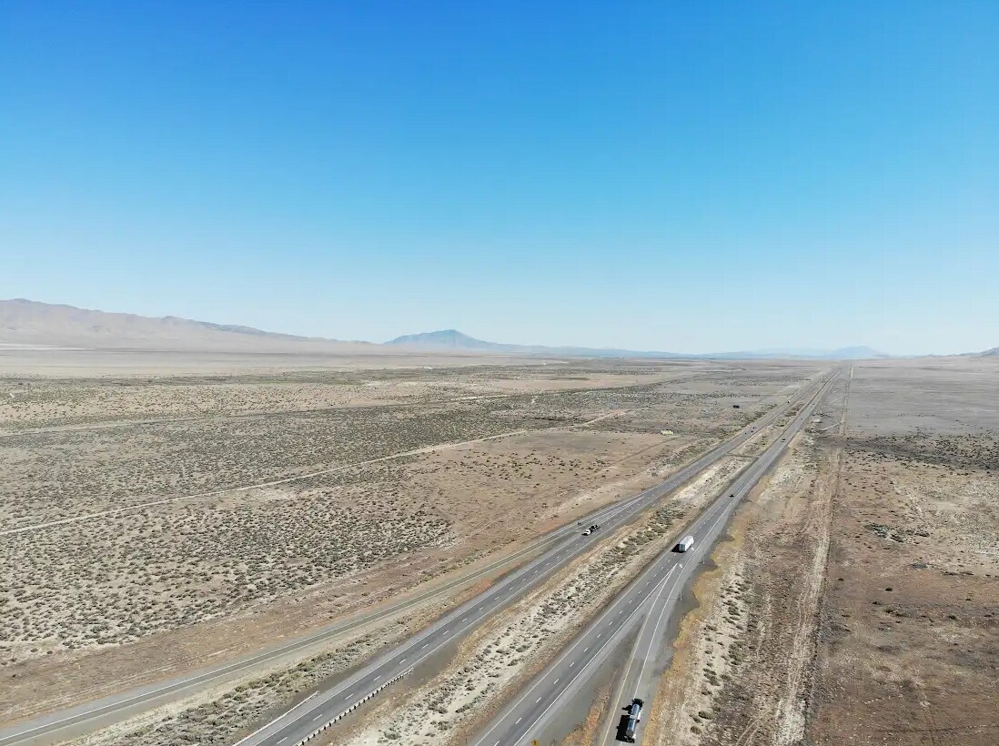 6105 E Frontage Rd, Imlay, NV for Rent