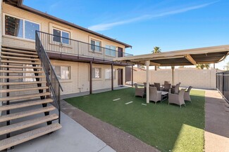 Phoenix, AZ Apartments - 801 E Dunlap Ave