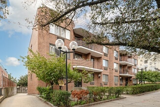 Kew Gardens, NY Apartments - 11940 Metropolitan Ave Kew Gardens, NY Apartments - 11940 Metropolitan Ave