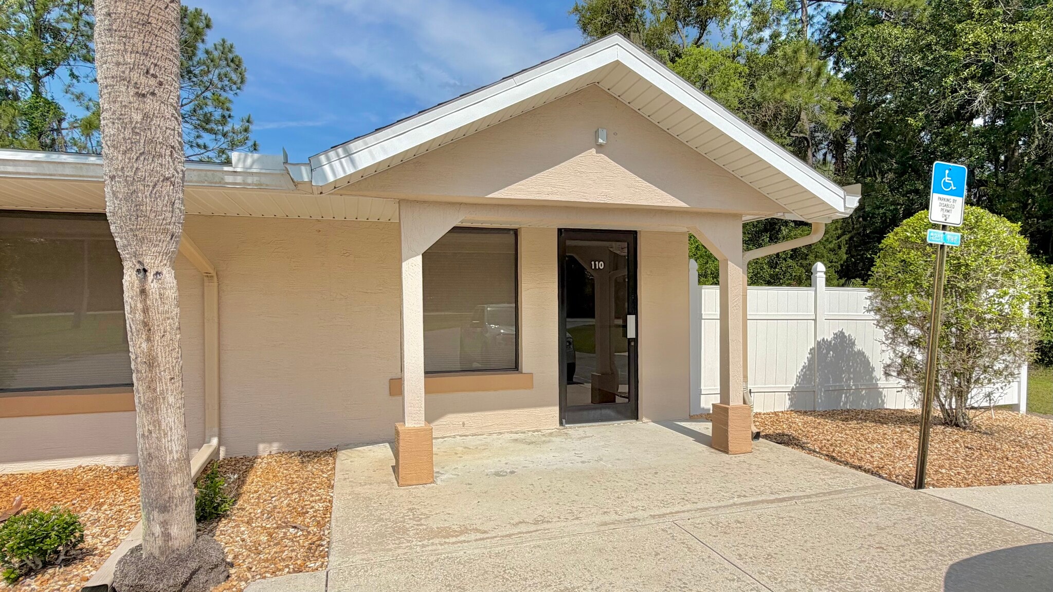 1108 S State St, Bunnell, FL for Rent