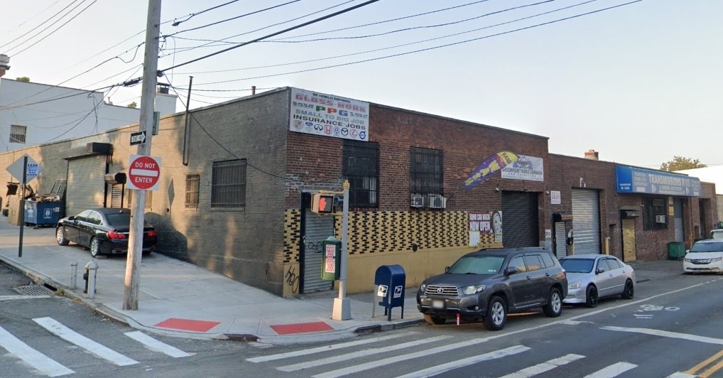 32-36 Greenpoint Ave, Long Island City, NY for Rent