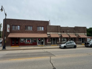 Oshkosh, WI Storefront Retail/Residential - 740 N Main St Oshkosh, WI Storefront Retail/Residential - 740 N Main St