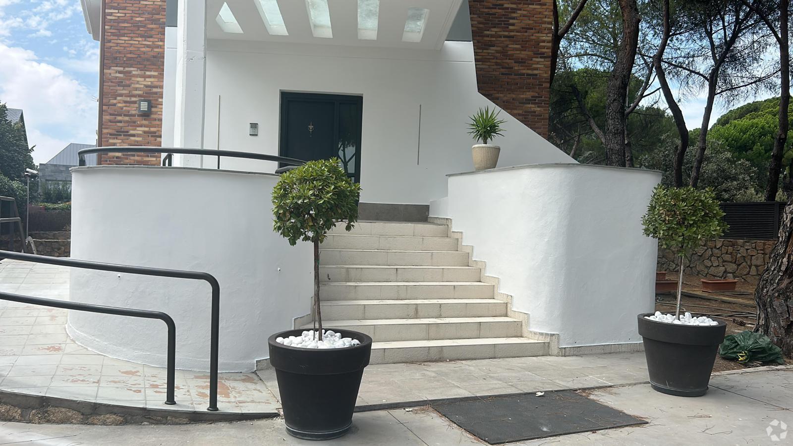 2 Calle Cáceres, Pozuelo de Alarcón, MAD for Rent