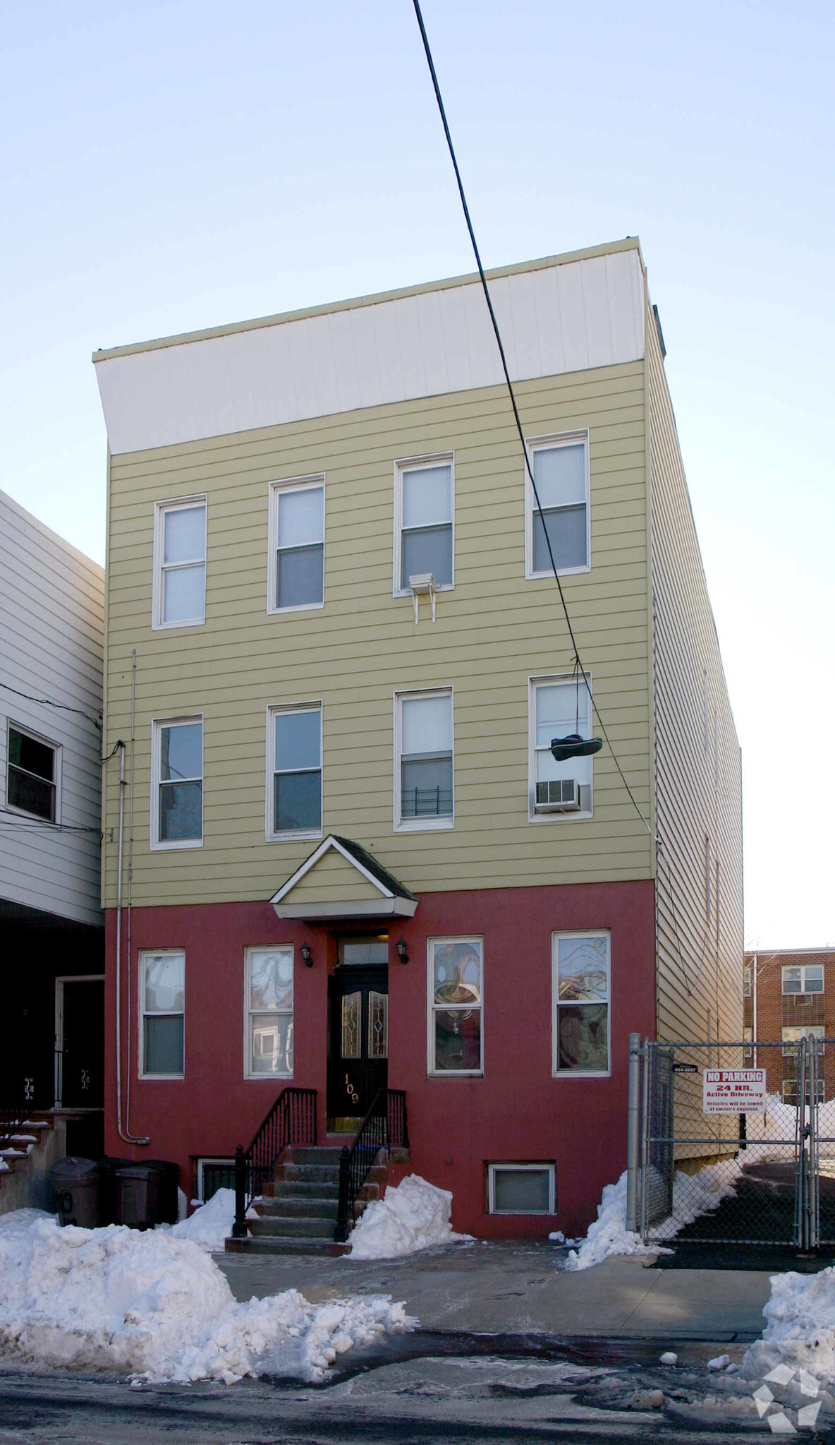 109 33rd St, Union City, NJ for Sale