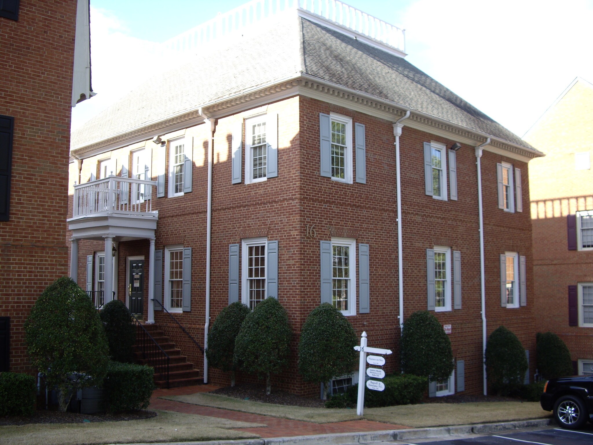 750 Hammond Dr NE, Atlanta, GA for Rent