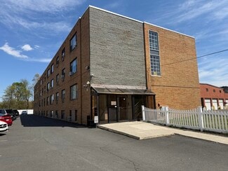 East Hartford, CT Apartments - 544 Tolland St East Hartford, CT Apartments - 544 Tolland St
