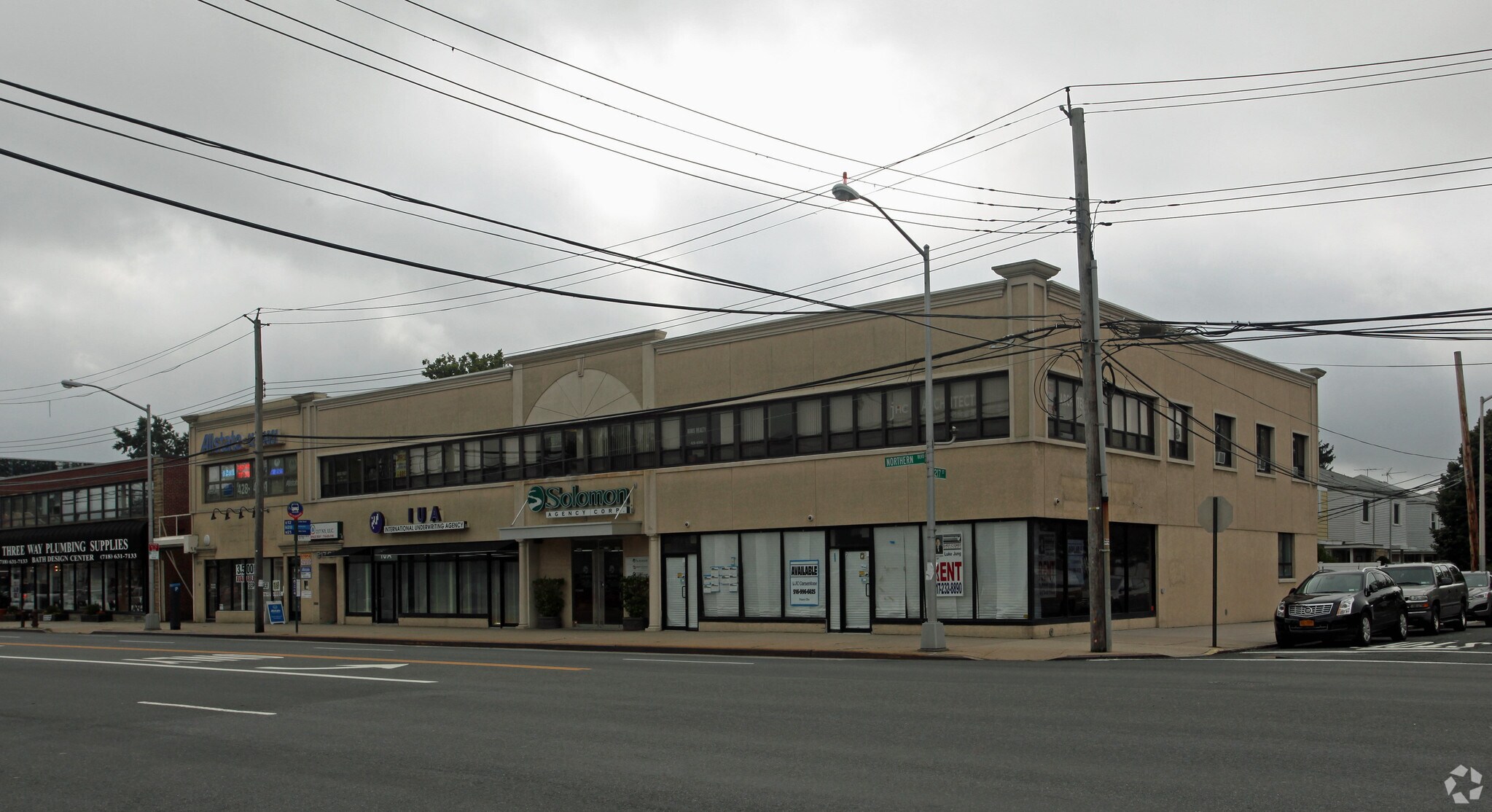 21704 Northern Blvd Bayside, NY 11361 Retail Property for Lease on