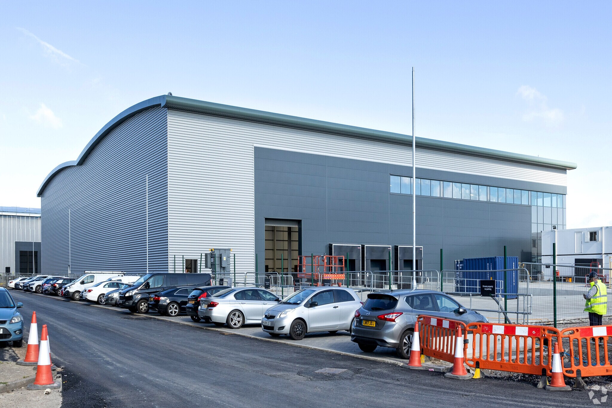 Beatty Rd, Waltham Cross, HRT for Rent