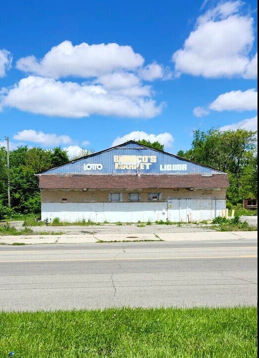 12591-12595 Harper Ave, Detroit, MI for Sale