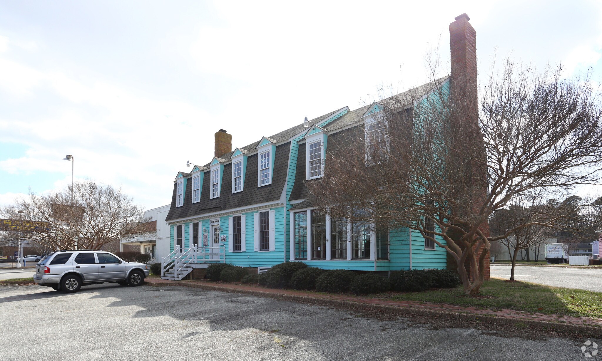 13811 Warwick Blvd, Newport News, VA for Rent