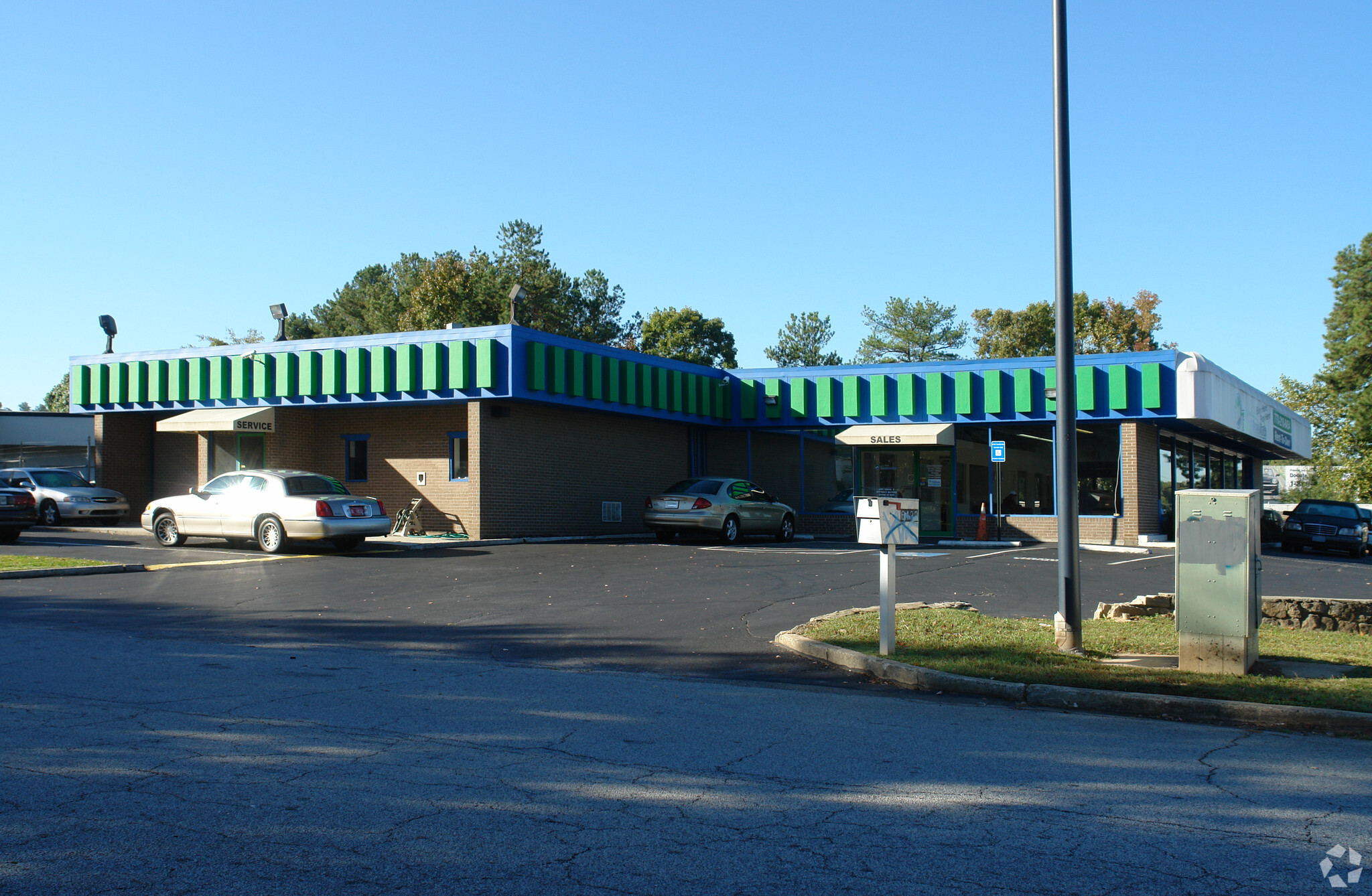 6489 Peachtree Industrial Blvd, Atlanta, GA for Rent