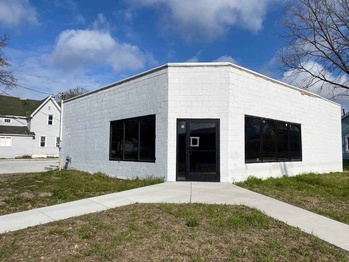 1701 Turner St, Lansing, MI for Sale