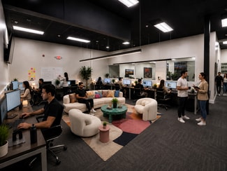 North Miami Beach, FL Coworking Space - 16101-16173 Biscayne Blvd