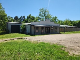 Antlers, OK Freestanding - 712 Main St