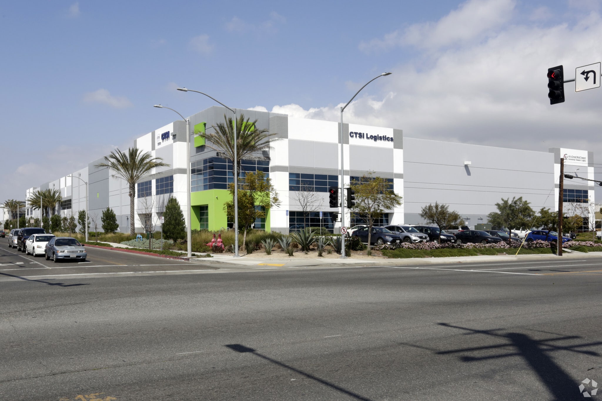 2517 W Rosecrans Ave, Los Angeles, CA for Rent