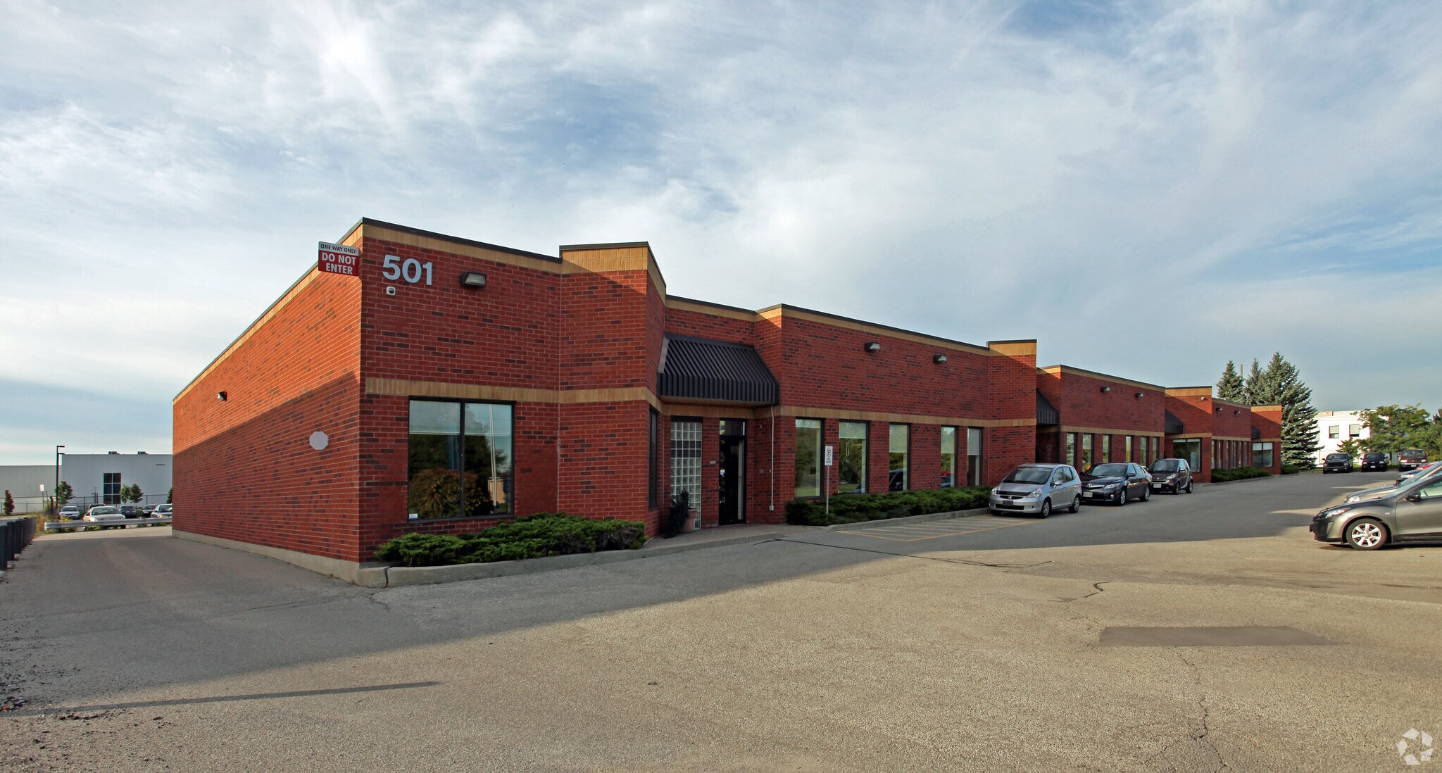 501 Clements Rd W, Ajax, ON for Rent