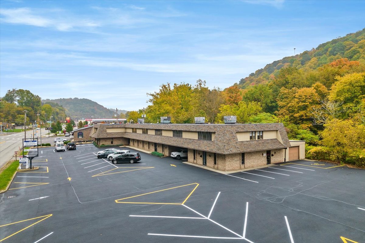 1180 Long Run Rd White Oak, PA 15131 Office Property for Sale on