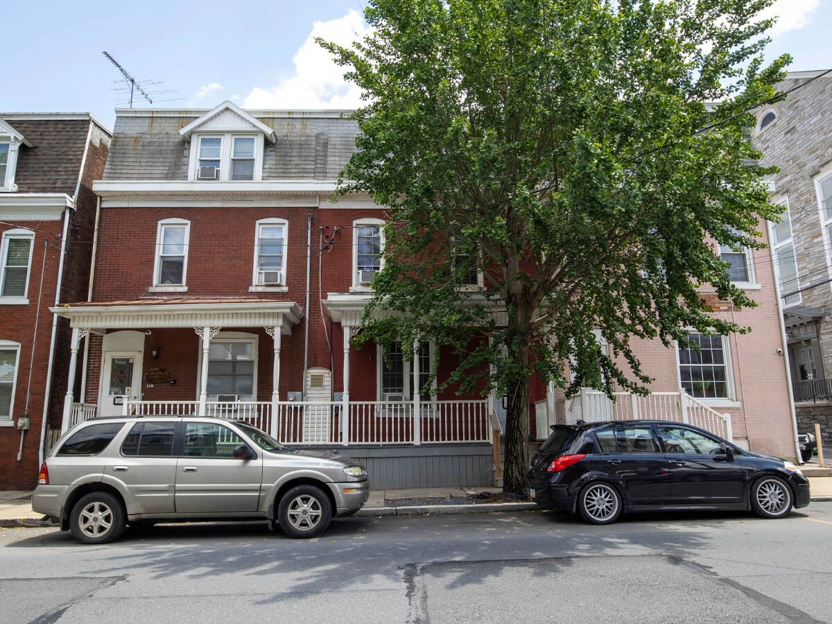 118-122 S 10th St, Lebanon, PA for Sale