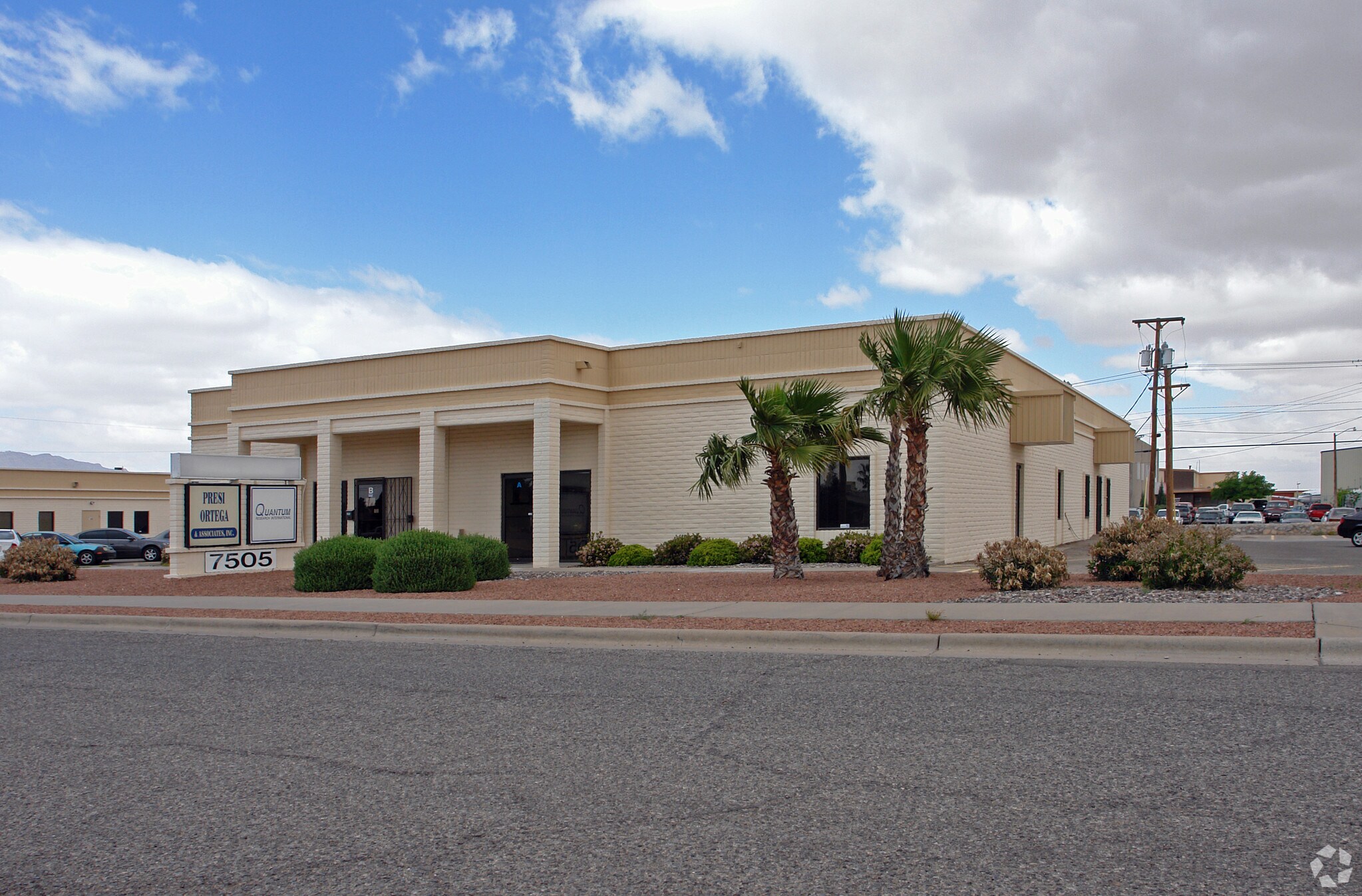7505 Lockheed Dr, El Paso, TX for Sale