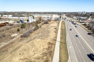 Kitchener, ON Retail - 535 Manitou Dr