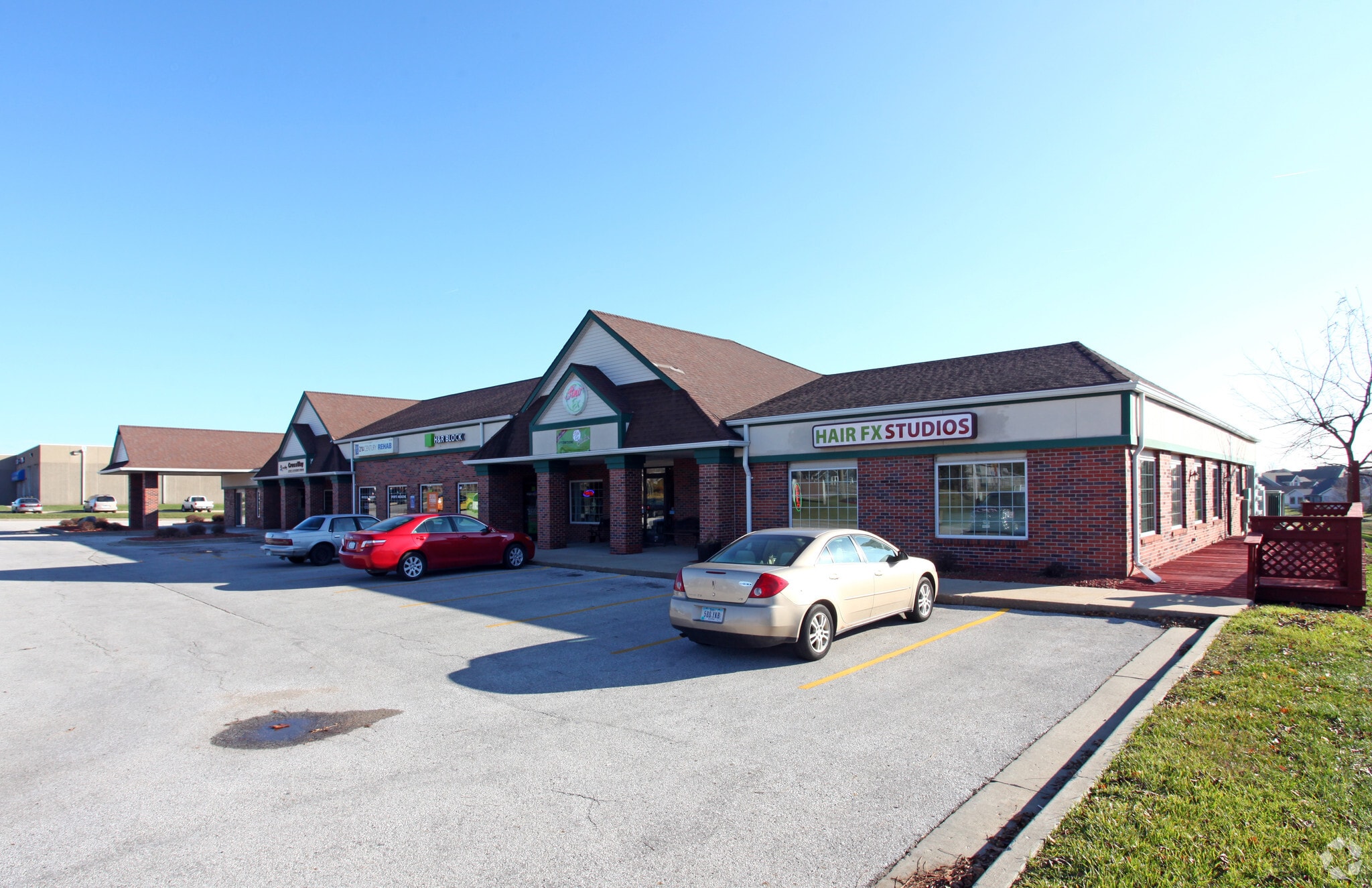 600 8th St SW, Altoona, IA for Sale