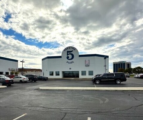 8-20 Prestige Plaza Dr, Miamisburg, OH for Rent