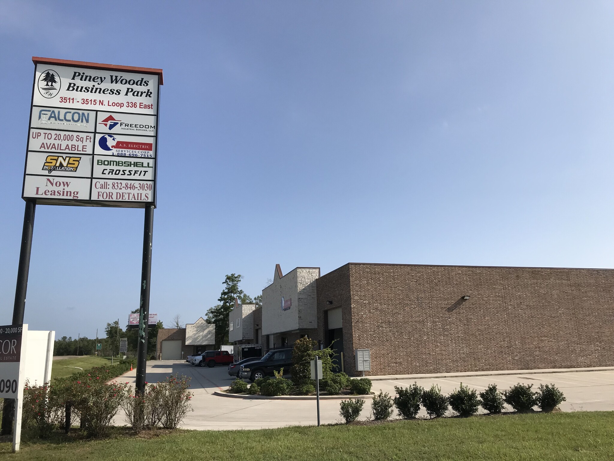 3511 N Loop 336 E, Conroe, TX for Rent