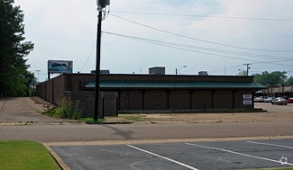 103 E Main St  