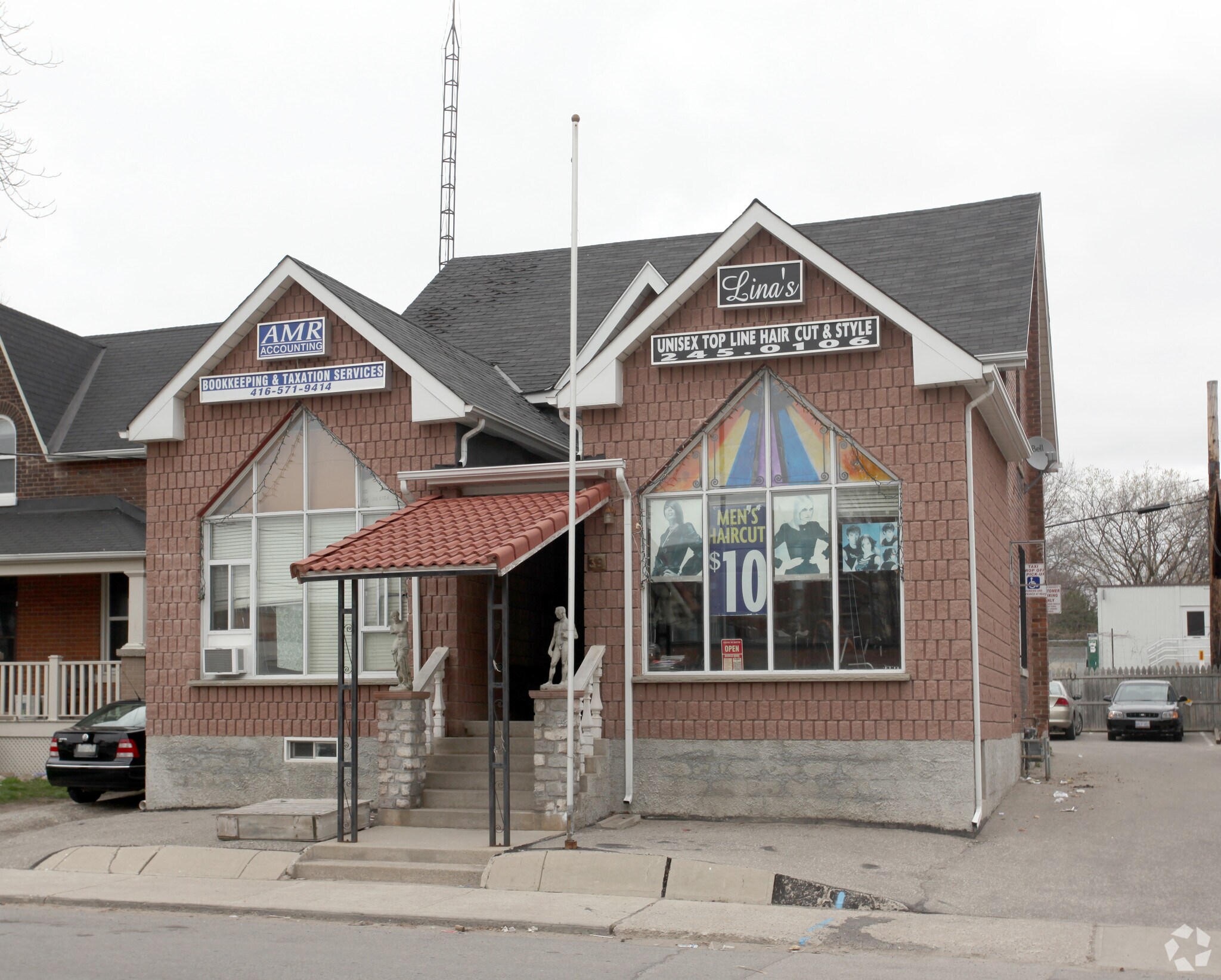 39 South Station St, Toronto, ON for Rent