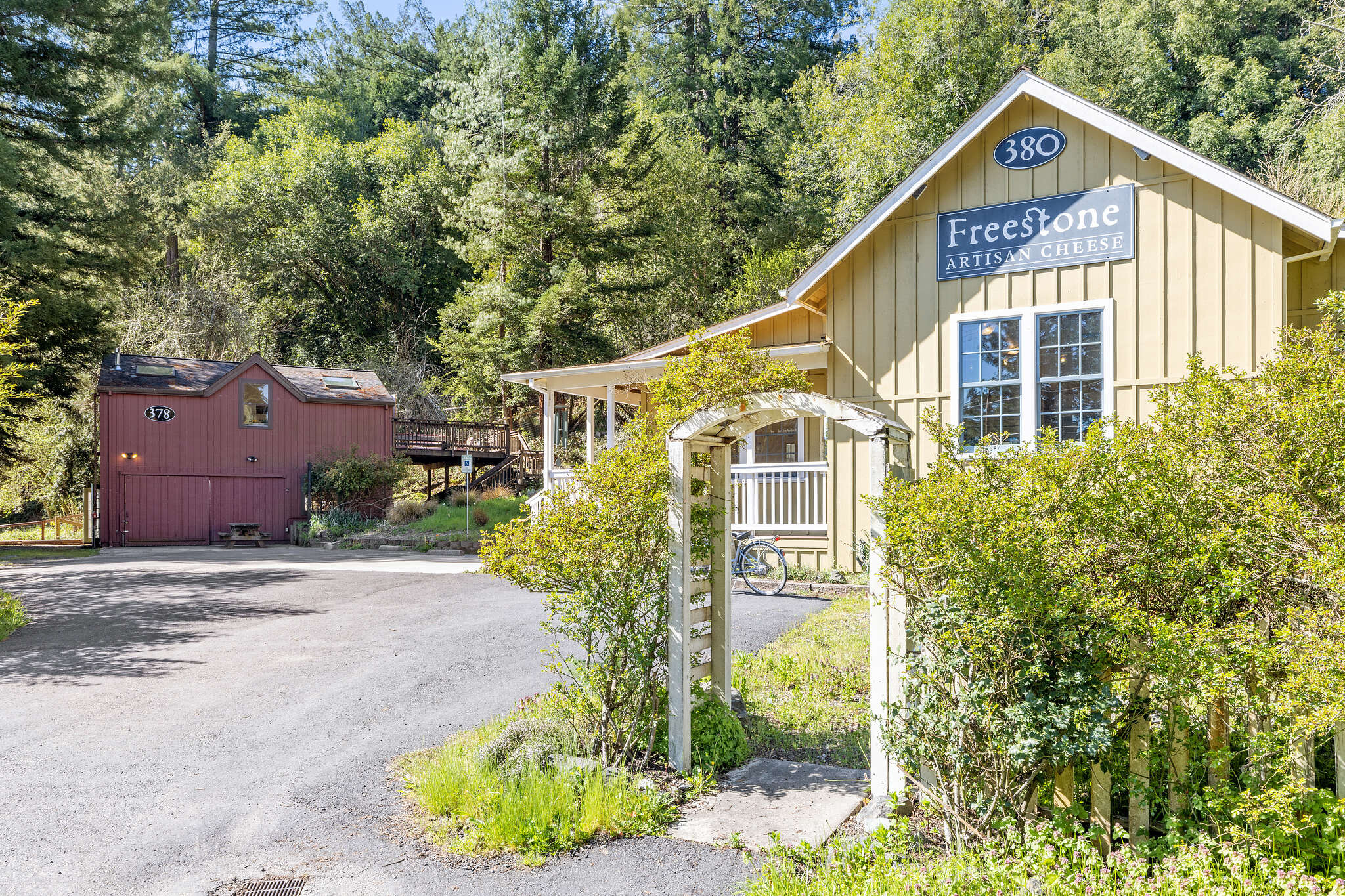 380 Bohemian Hwy, Sebastopol, CA for Sale