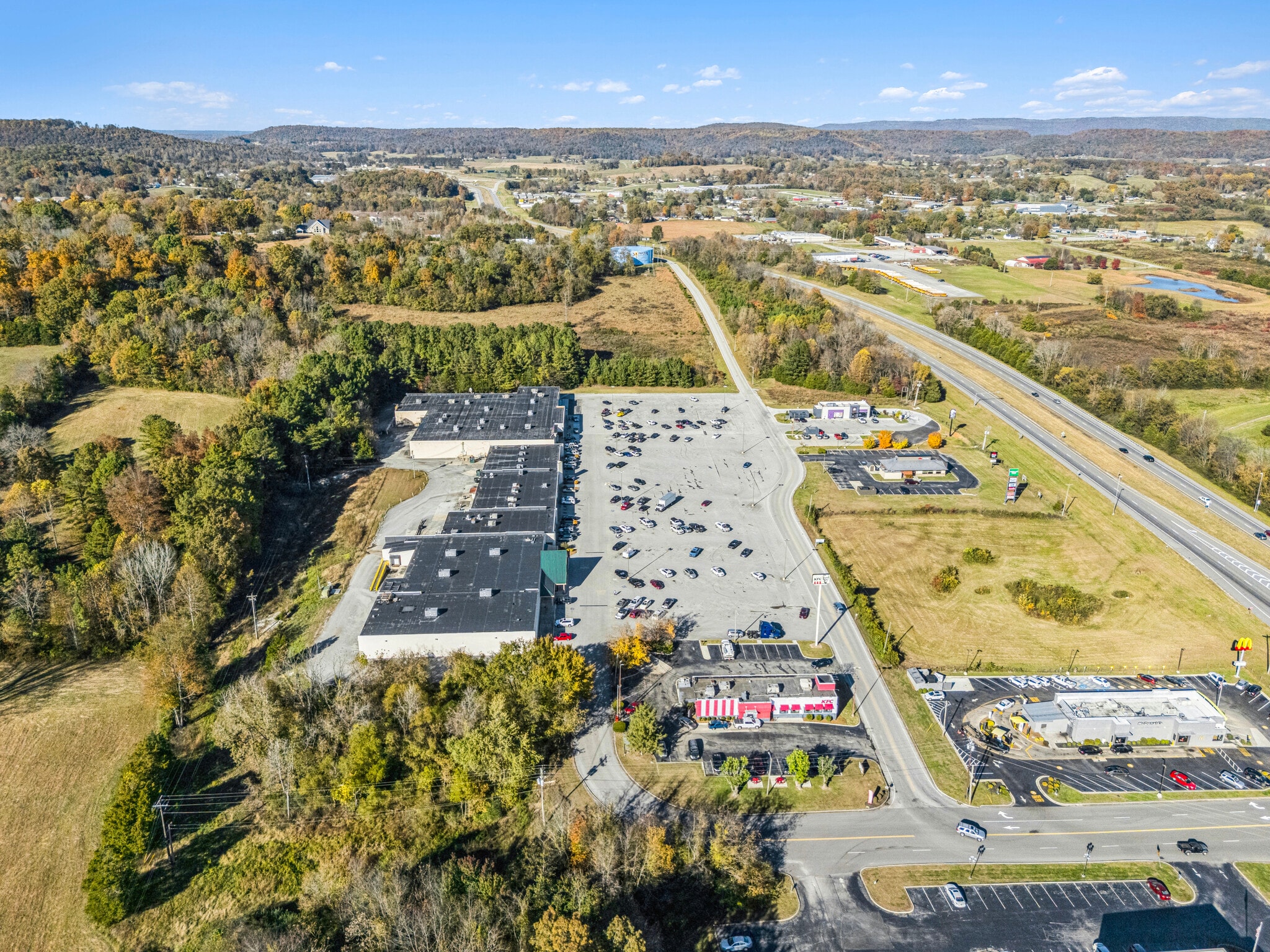 207-231 Mose Dr, Sparta, TN for Sale